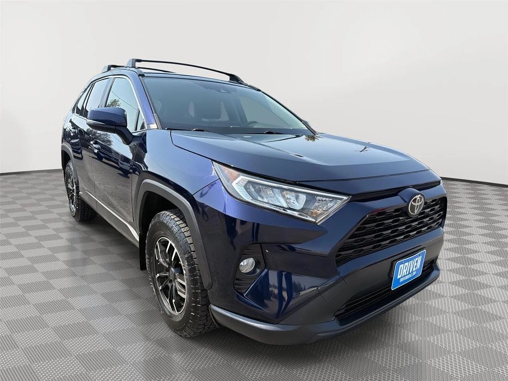 2019 Toyota RAV4 XLE Premium
