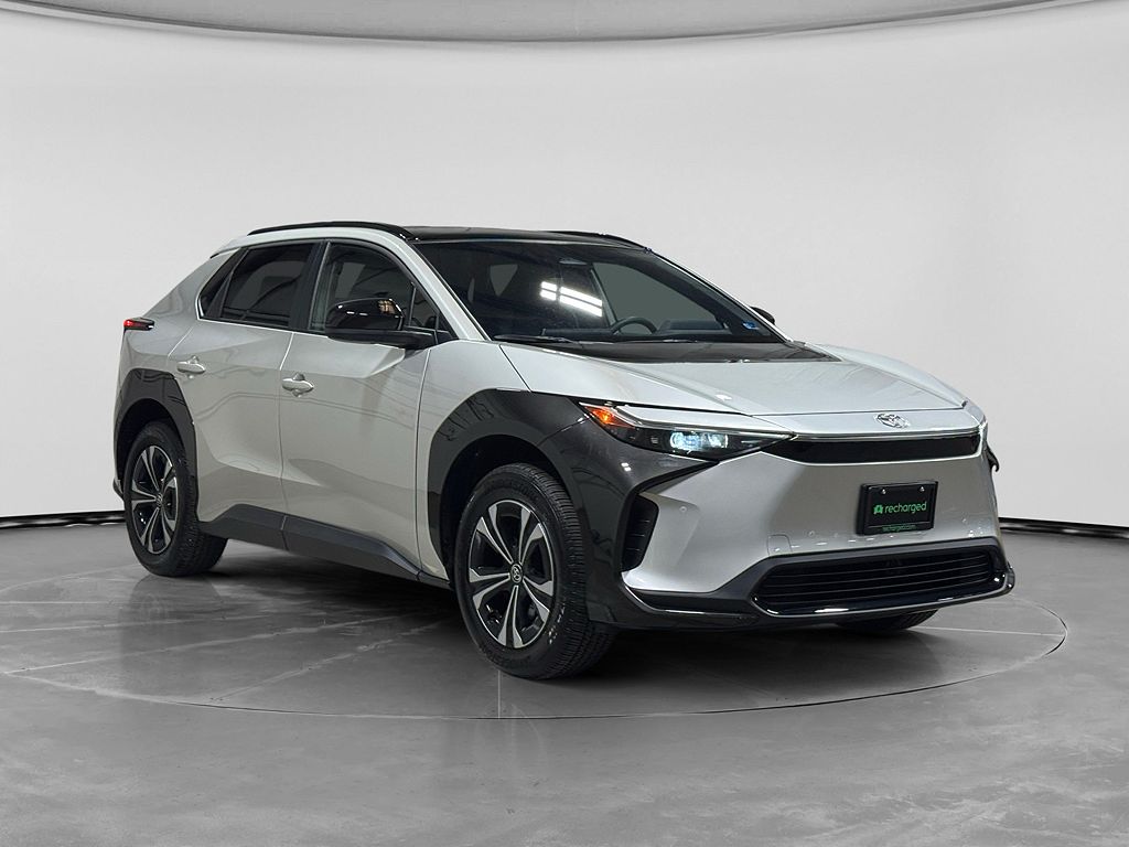 2025 Toyota bZ4X Limited