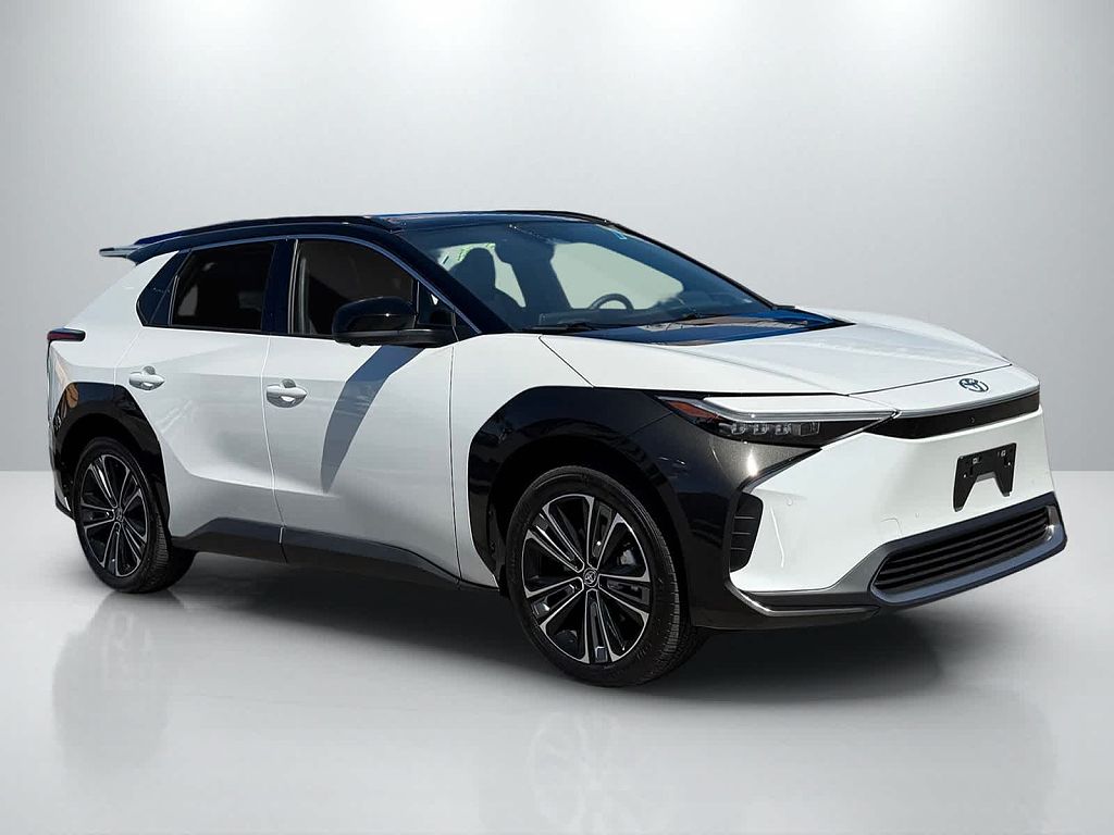 2023 Toyota bZ4X XLE