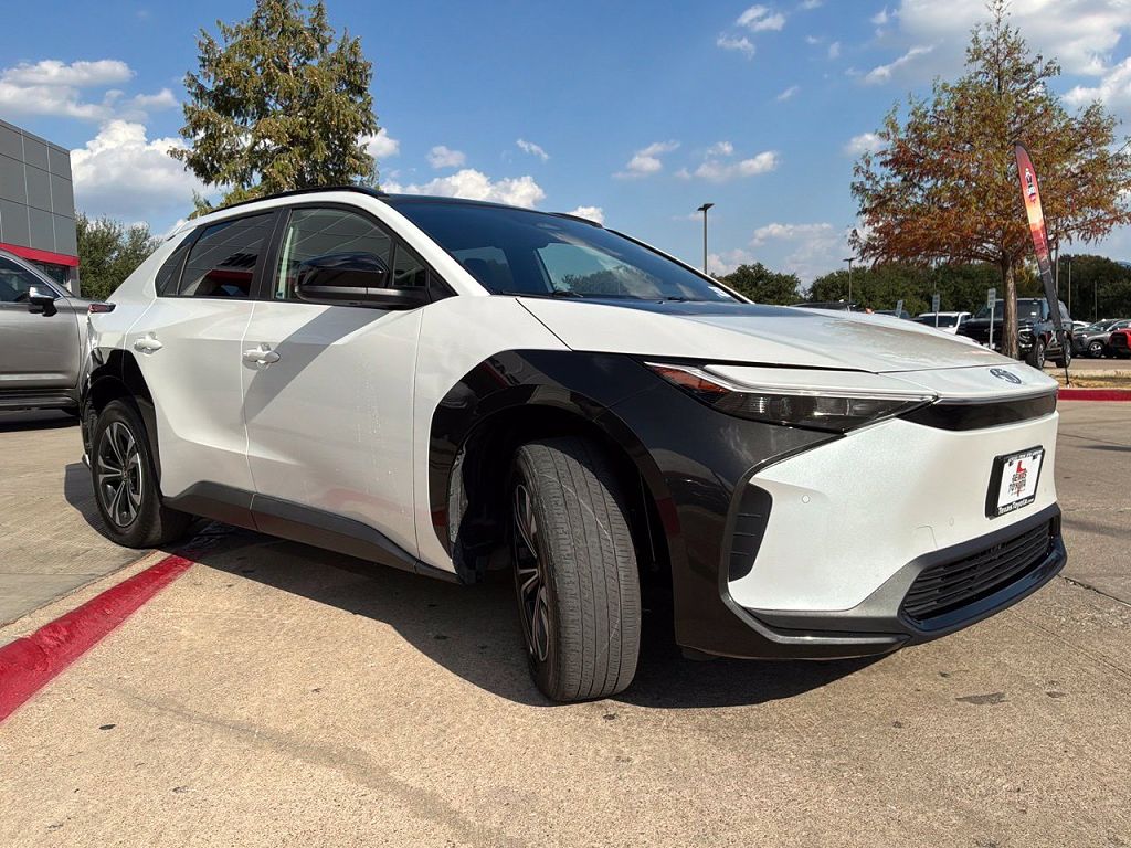 2023 Toyota bZ4X XLE