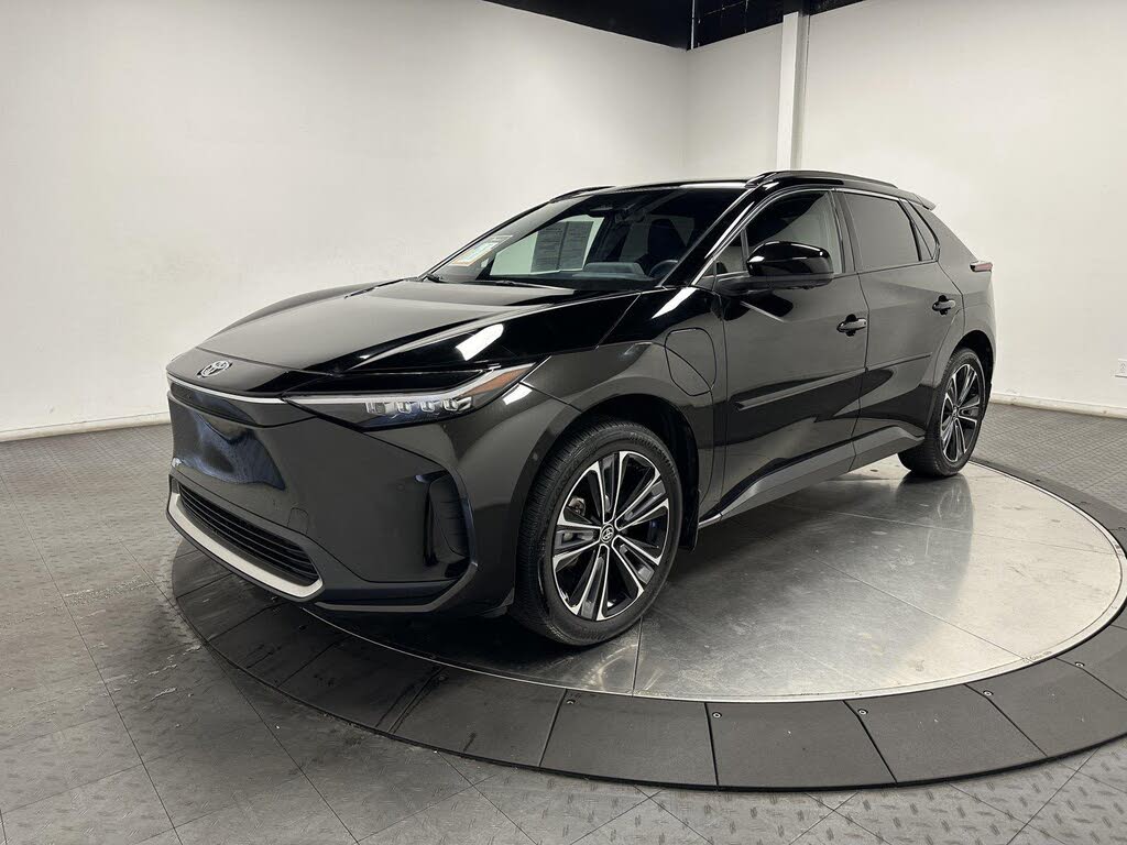 2024 Toyota bZ4X Limited
