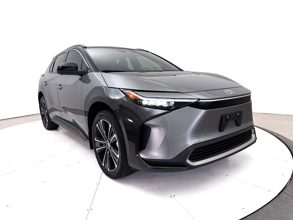 2024 Toyota bZ4X XLE