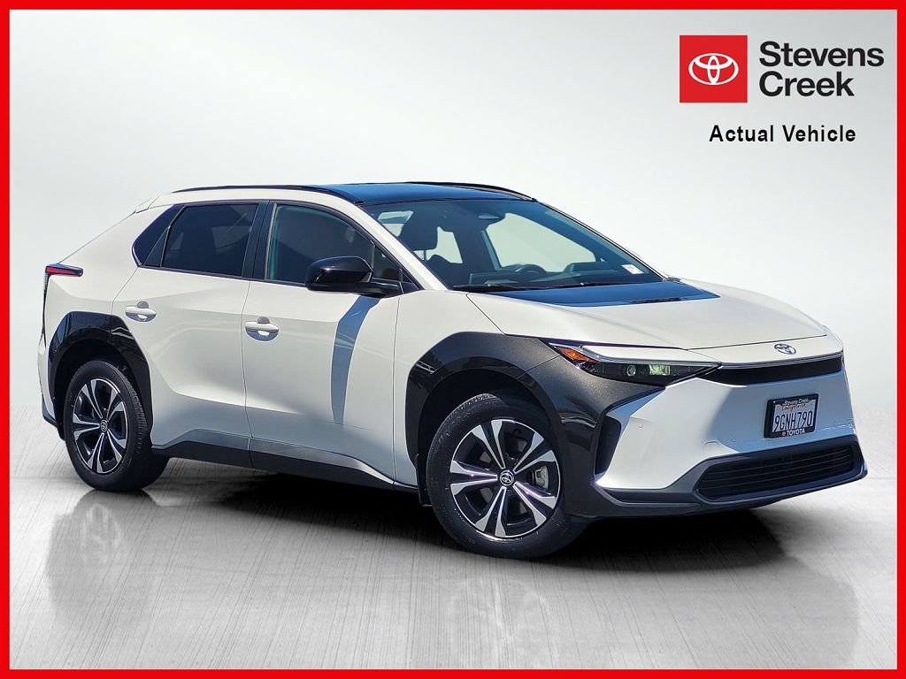 2023 Toyota bZ4X photo 1