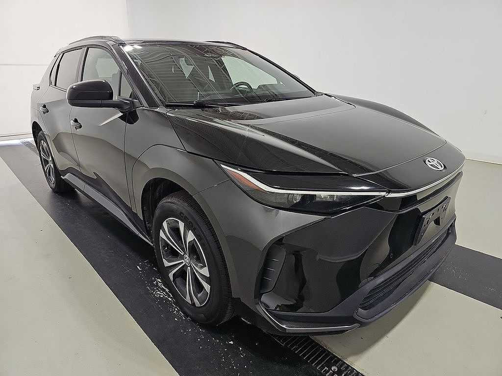 2023 Toyota bZ4X Limited
