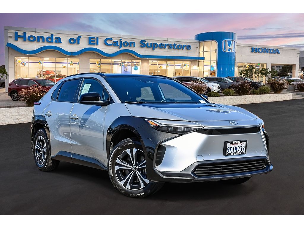 2023 Toyota bZ4X Limited
