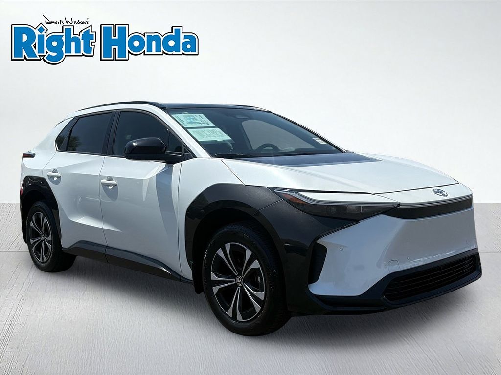 2024 Toyota bZ4X Limited