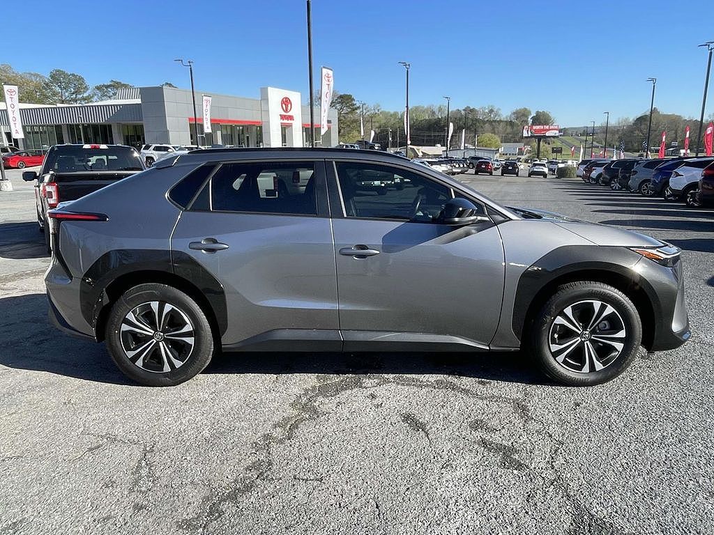 2024 Toyota bZ4X Limited