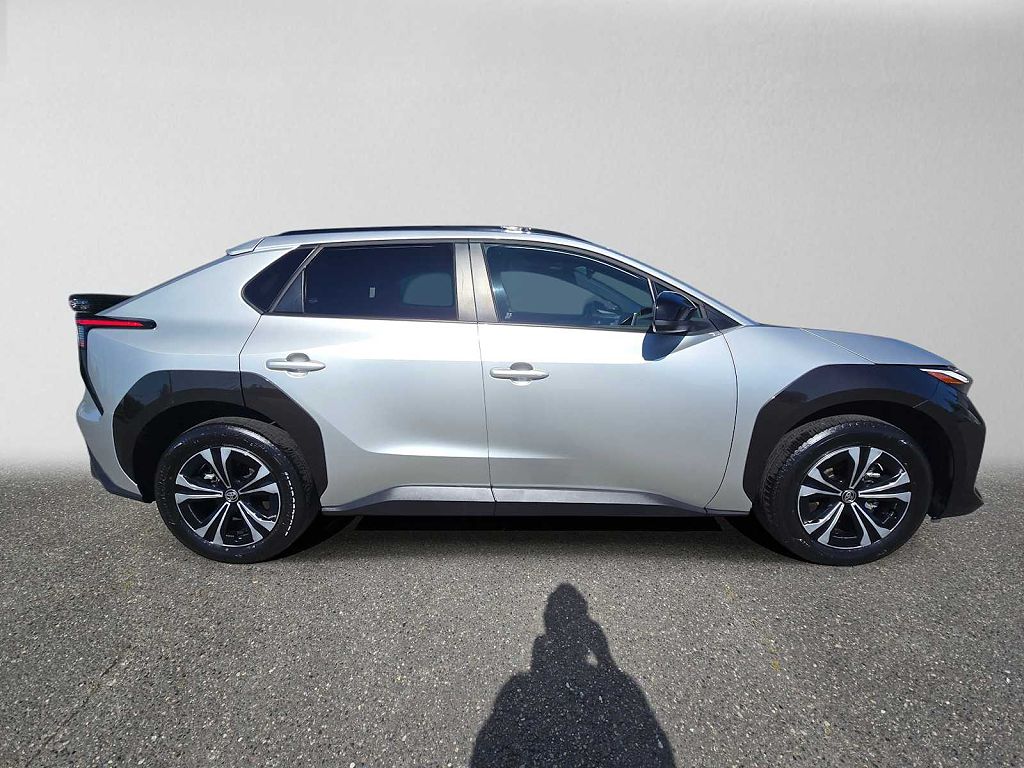 2024 Toyota bZ4X Limited