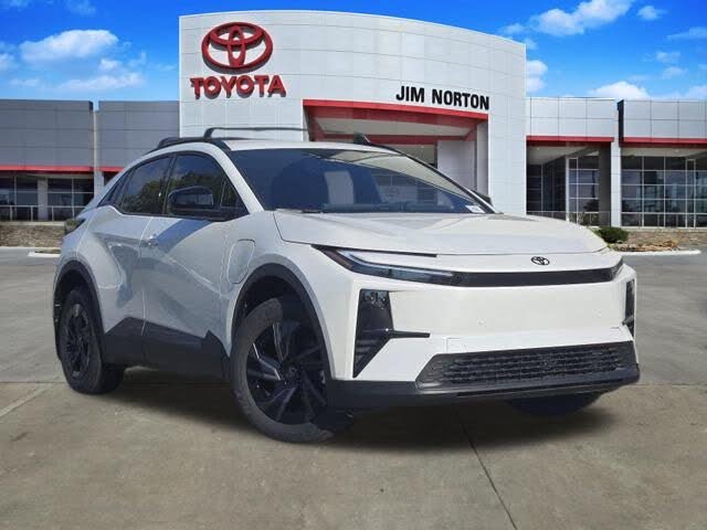 2026 Toyota C-HR XSE