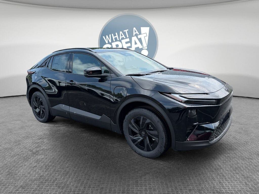 2026 Toyota C-HR XSE