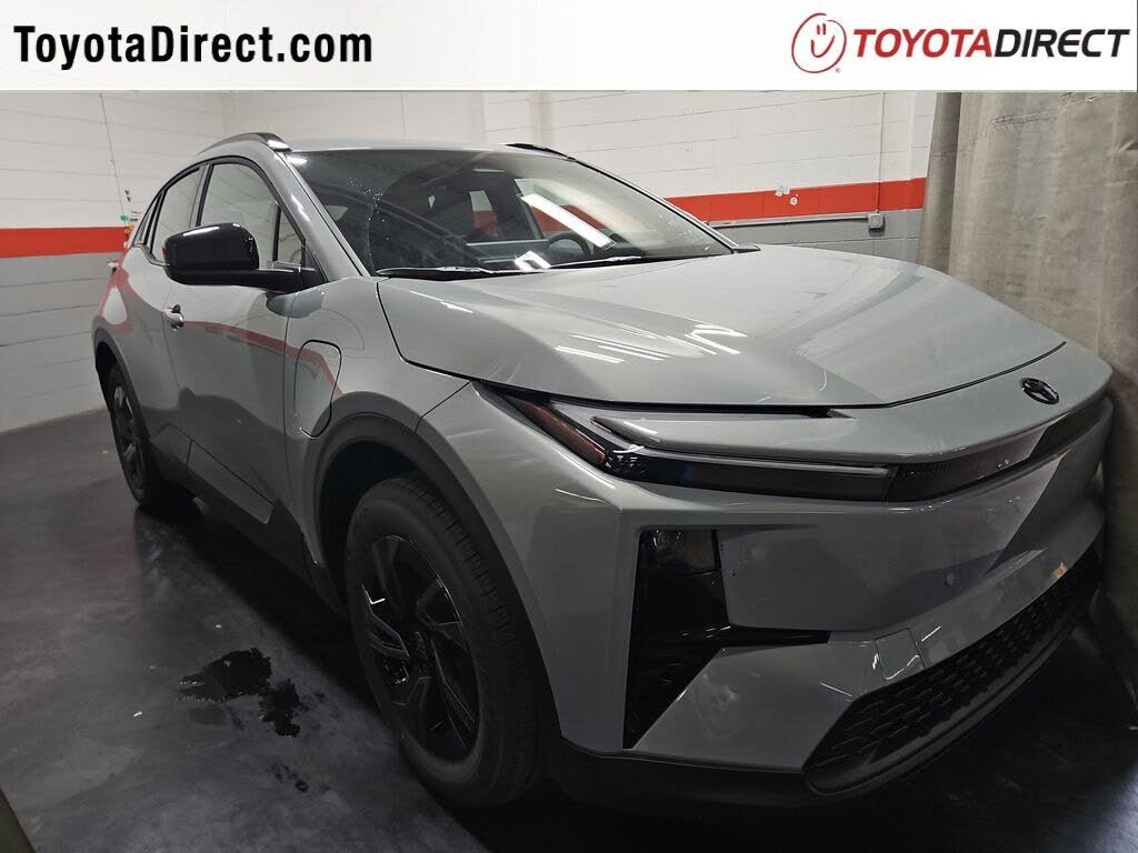 2026 Toyota C-HR XSE