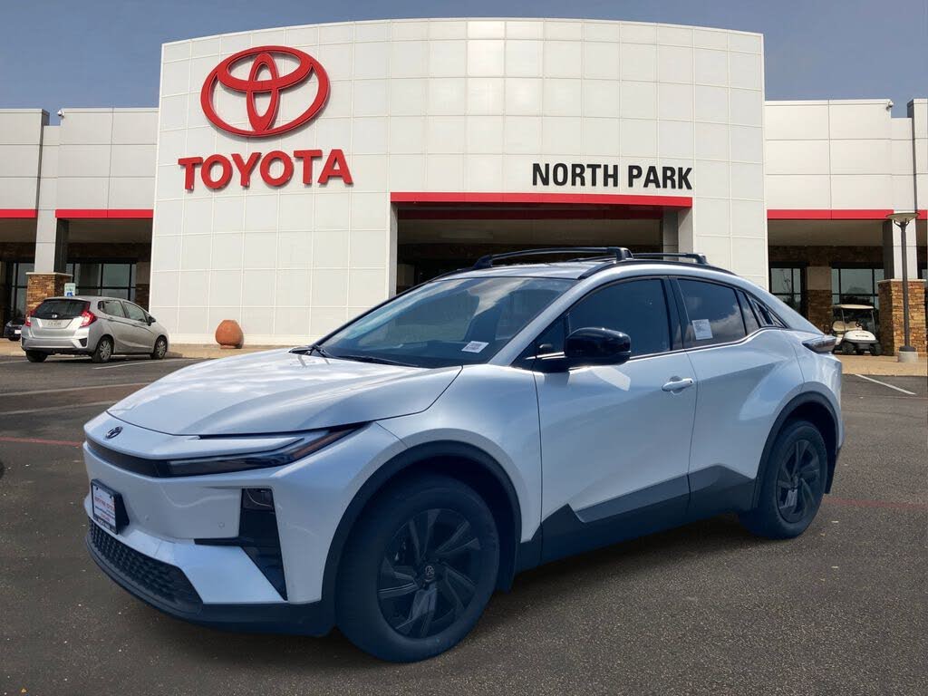 2026 Toyota C-HR XSE
