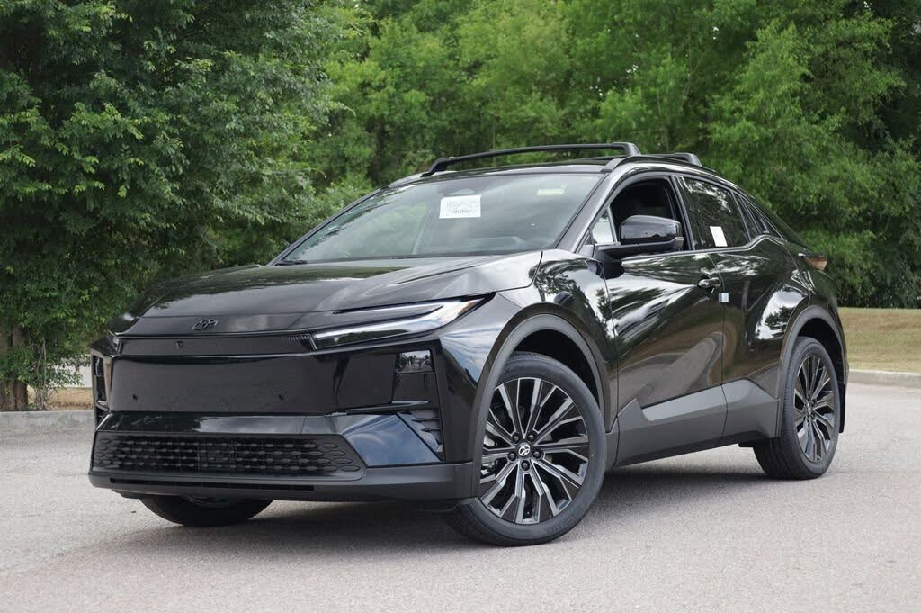 2026 Toyota C-HR SE
