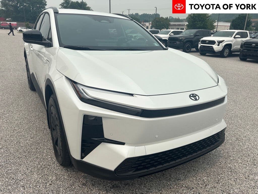 2026 Toyota C-HR XSE
