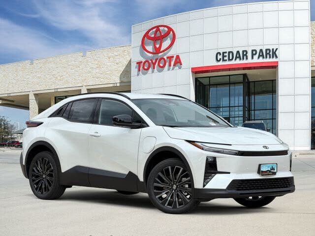 2026 Toyota C-HR XSE