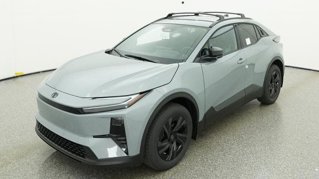 2026 Toyota C-HR XSE