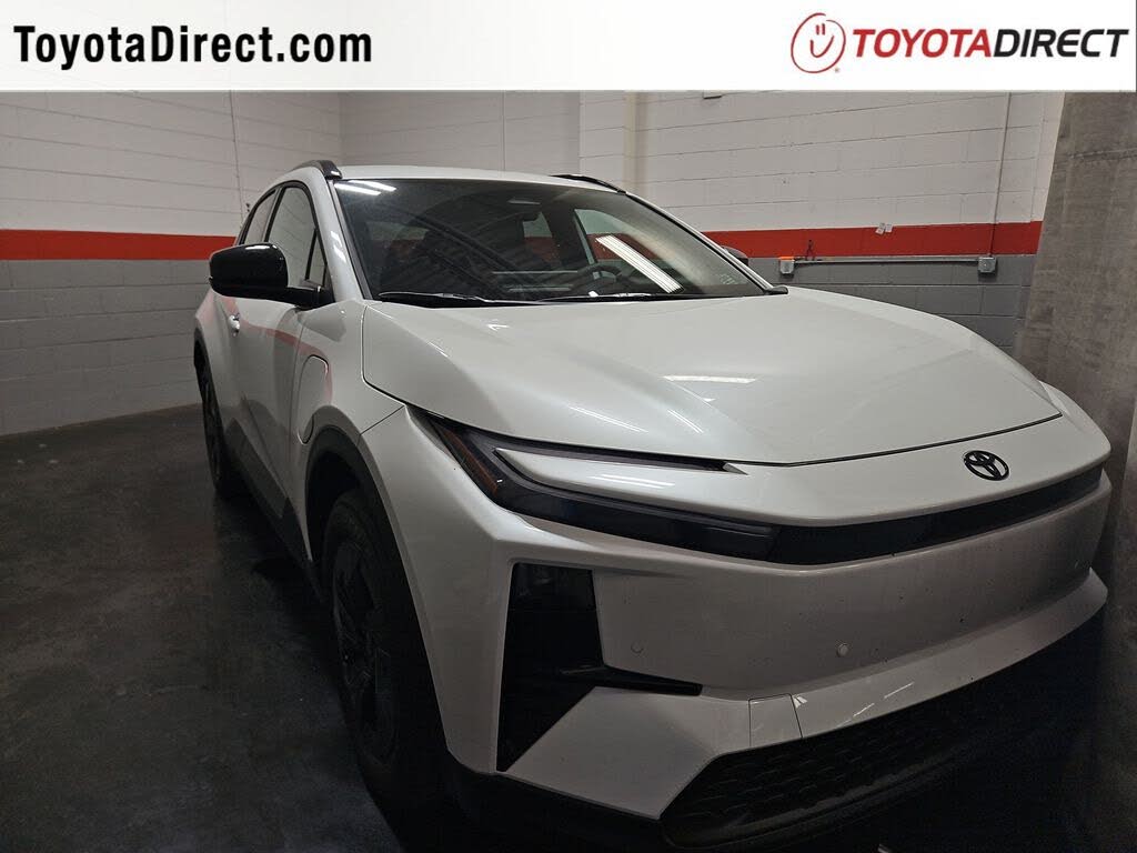 2026 Toyota C-HR XSE