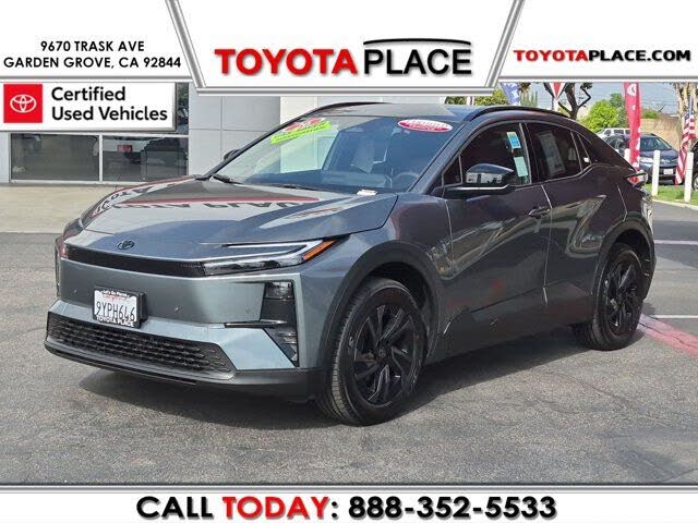 2026 Toyota C-HR XSE