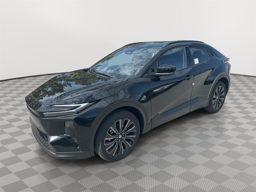 2026 Toyota C-HR SE