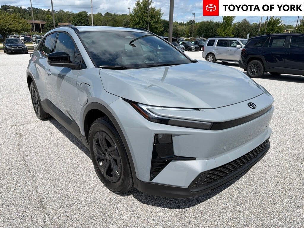 2026 Toyota C-HR XSE