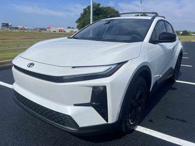 2026 Toyota C-HR XSE