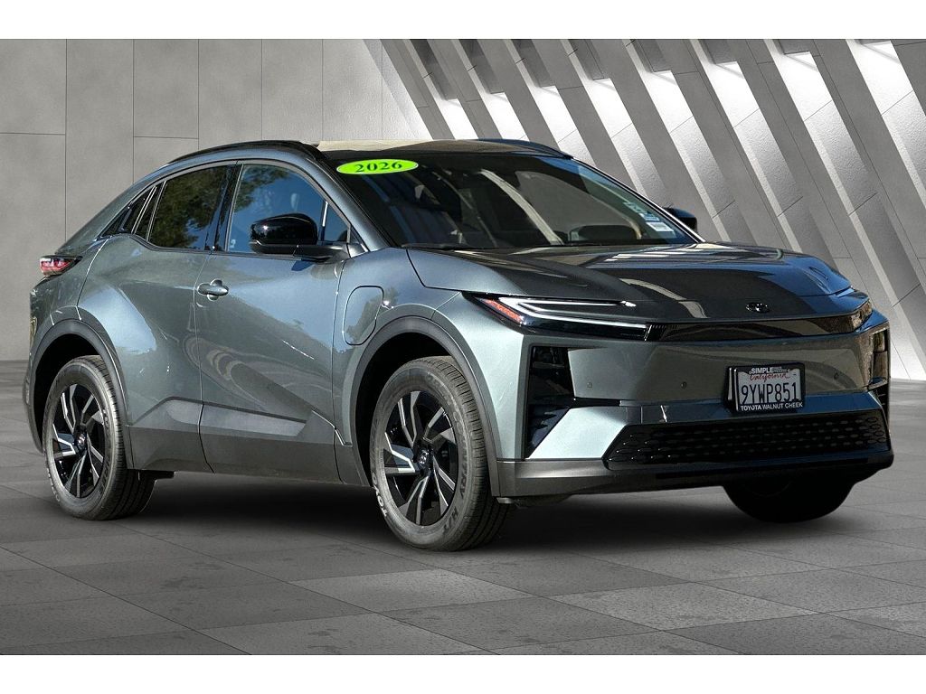 2026 Toyota C-HR XSE
