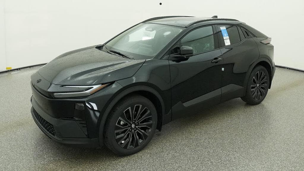 2026 Toyota C-HR SE