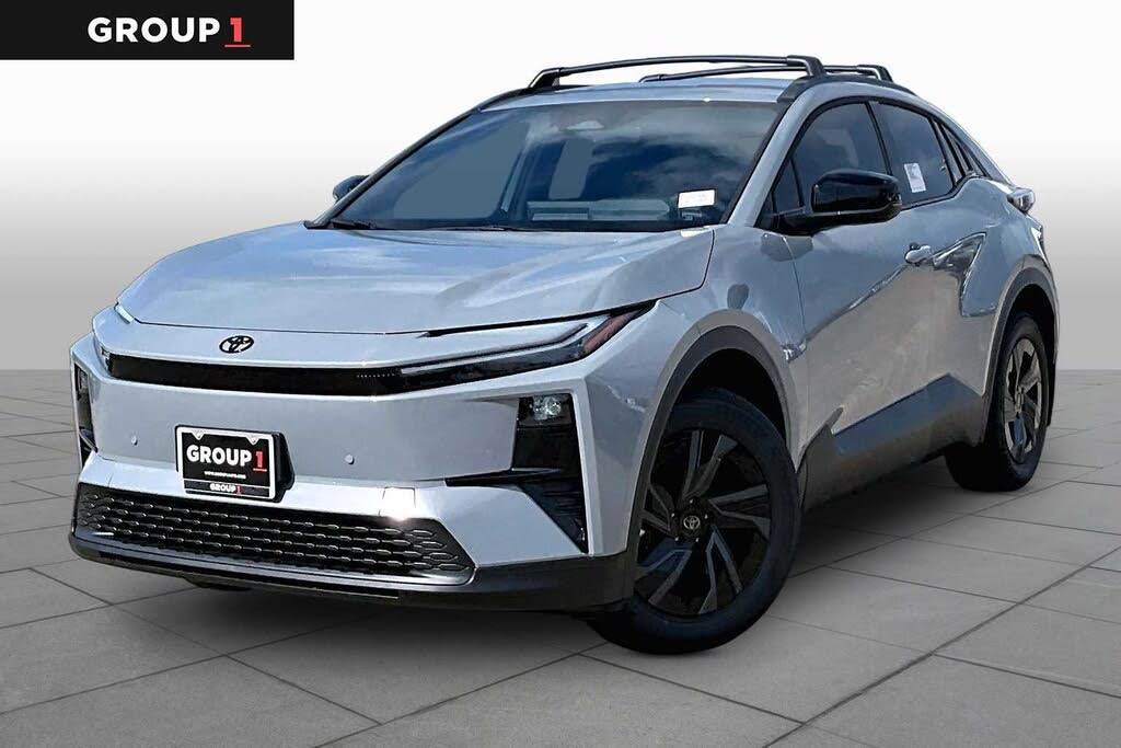 2026 Toyota C-HR XSE