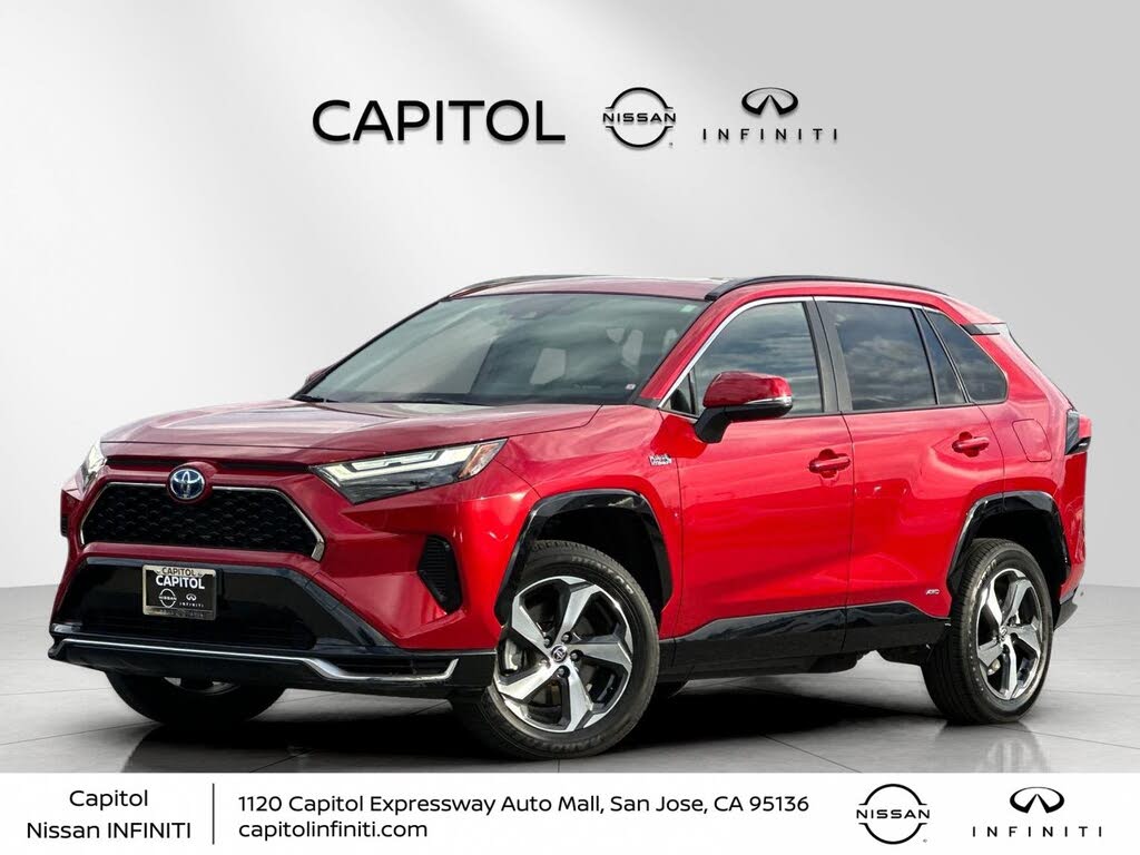 2022 Toyota RAV4 SE