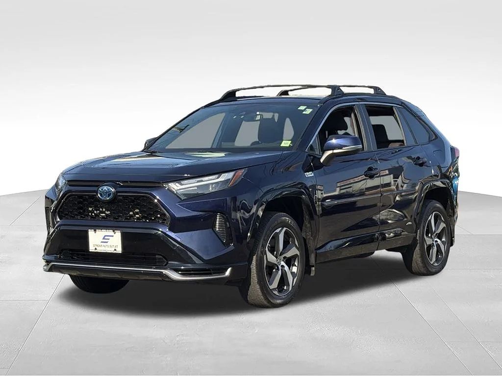 2023 Toyota RAV4 Prime SE