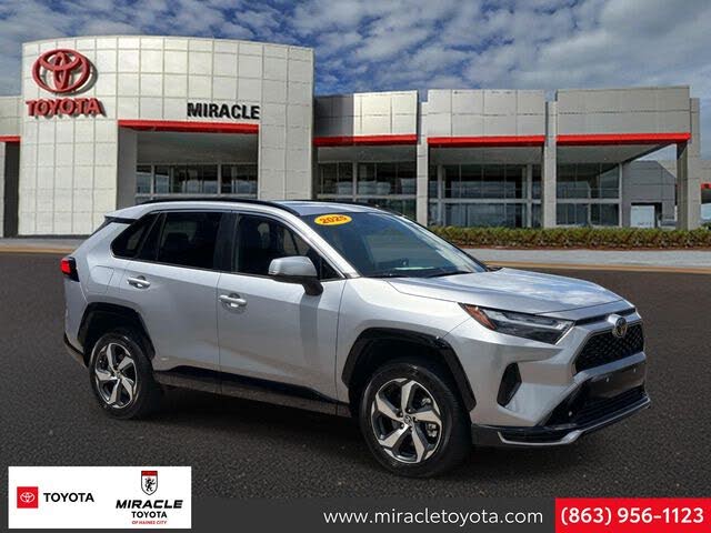 2025 Toyota RAV4 Plug-In Hybrid SE