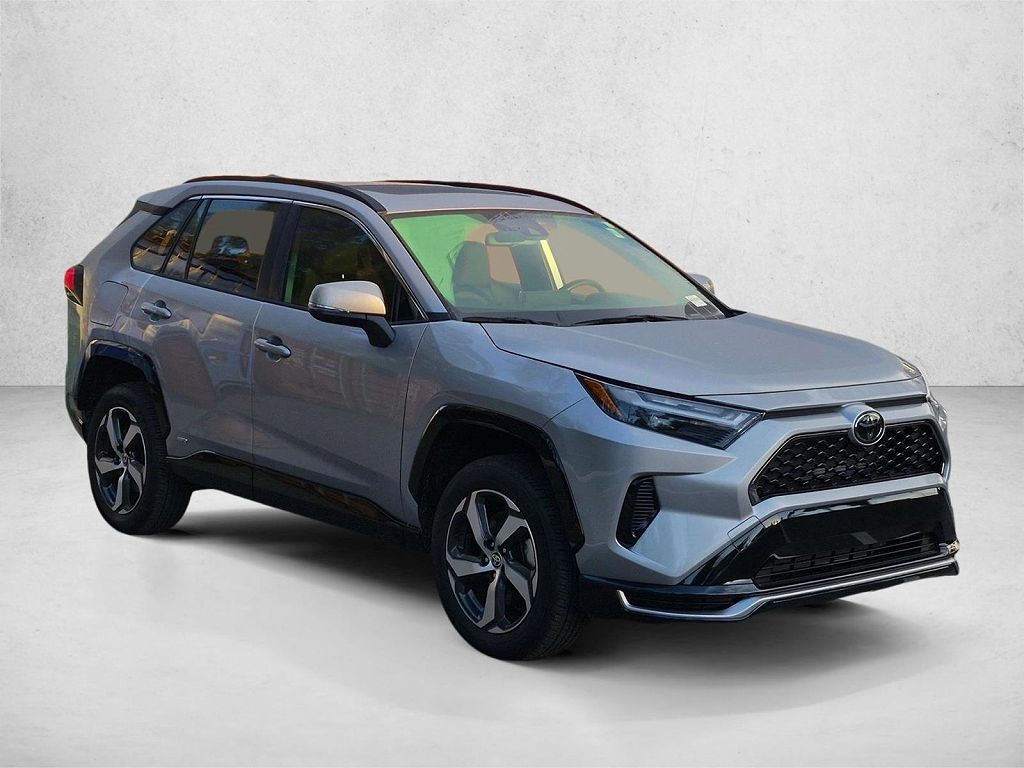 2025 Toyota RAV4 Plug-In Hybrid SE