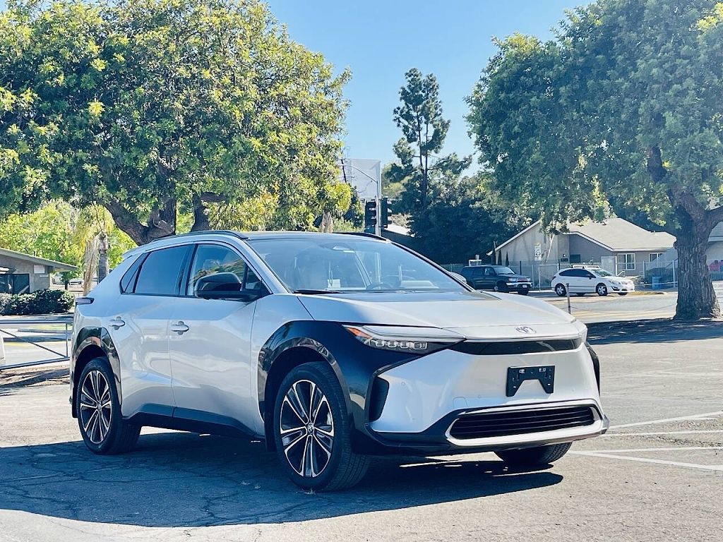 2023 Toyota bZ4X Premium