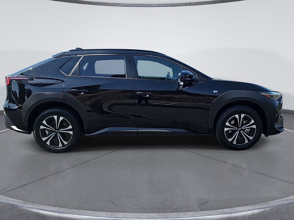 2024 Subaru Solterra photo 1