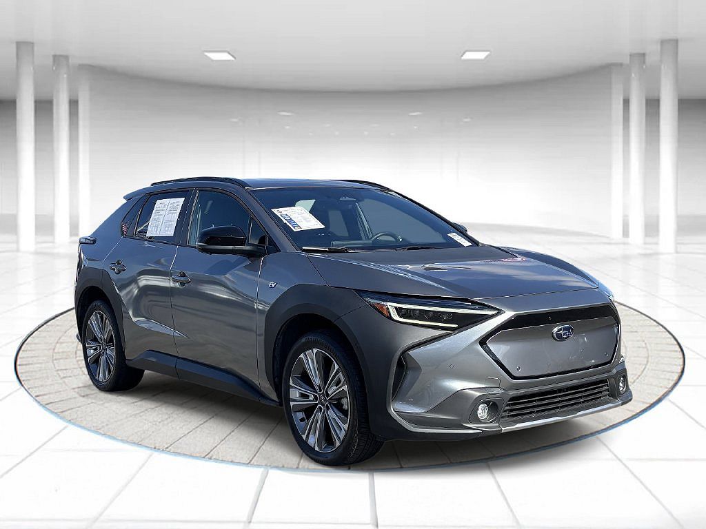 2023 Subaru Solterra photo 1