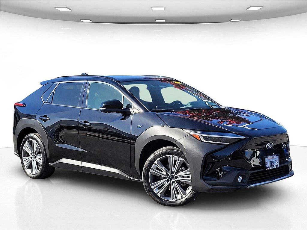 2023 Subaru Solterra photo 1