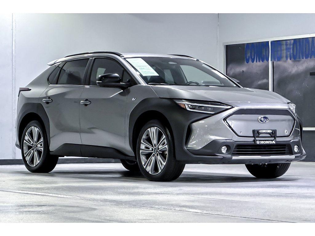 2023 Subaru Solterra photo 1