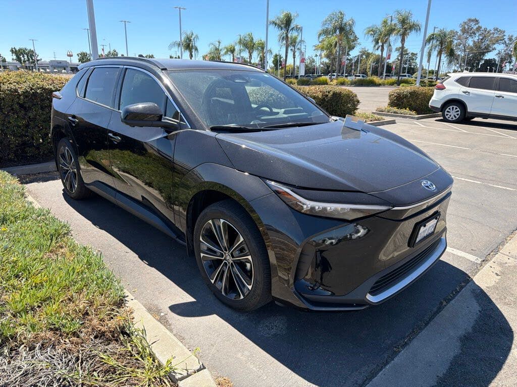 2023 Toyota bZ4X XLE