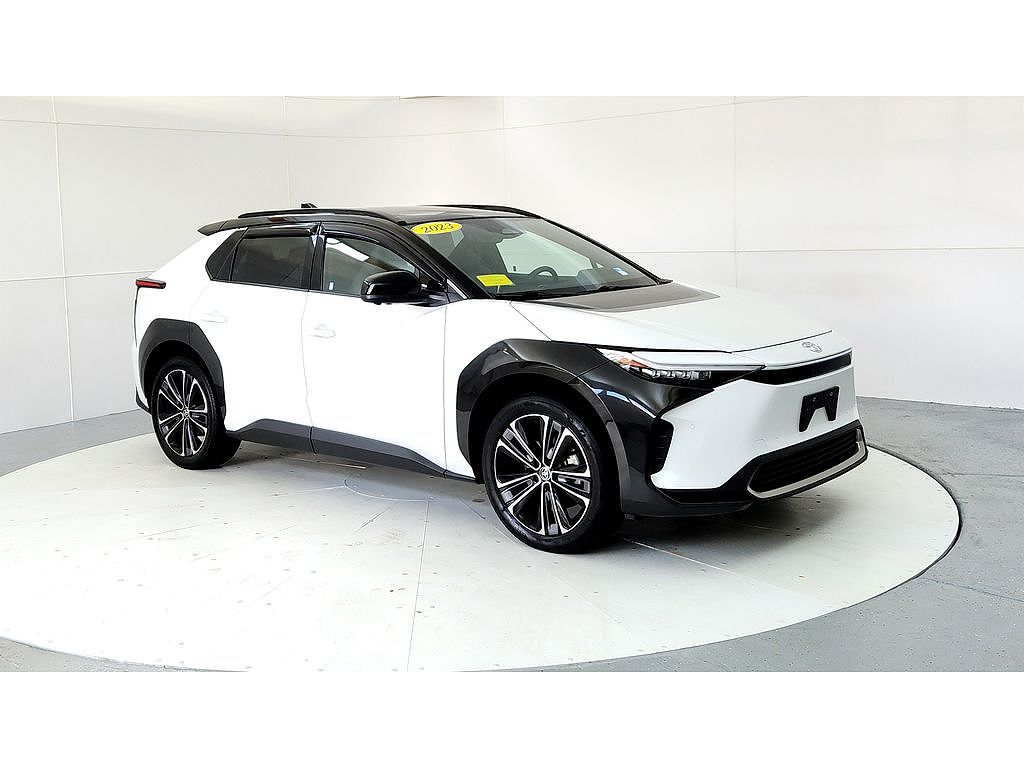 2023 Toyota bZ4X XLE