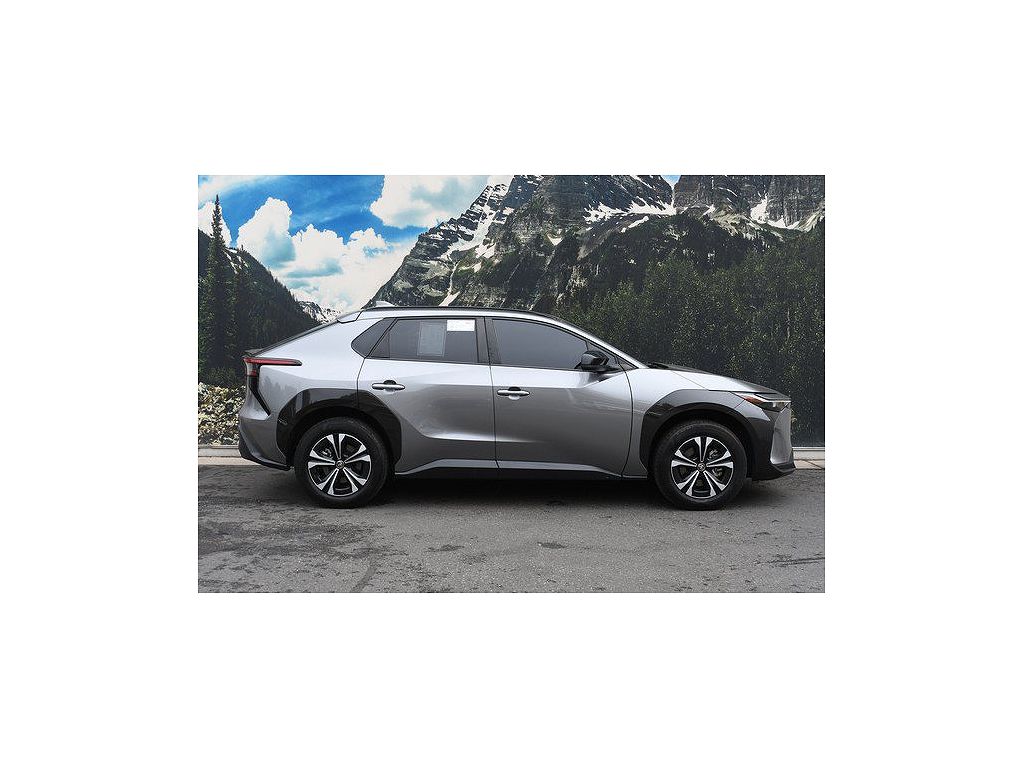 2024 Toyota bZ4X Limited