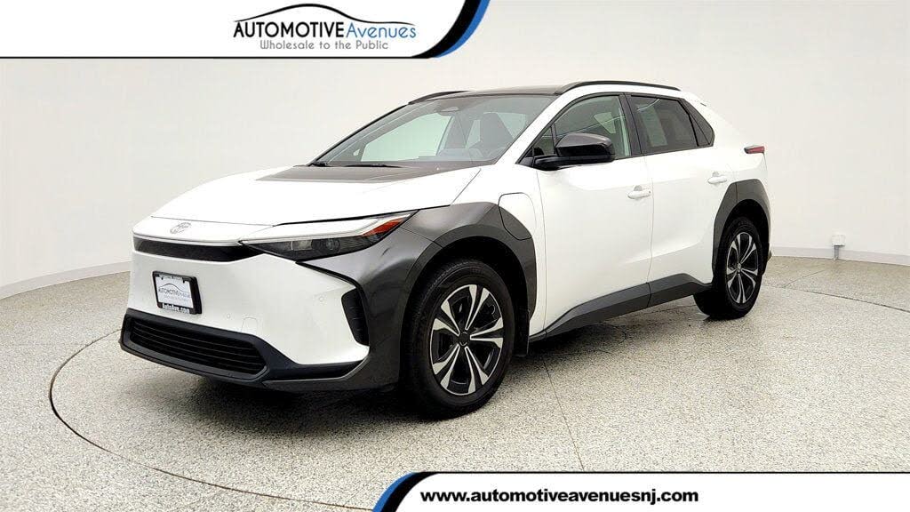 2024 Toyota bZ4X Limited