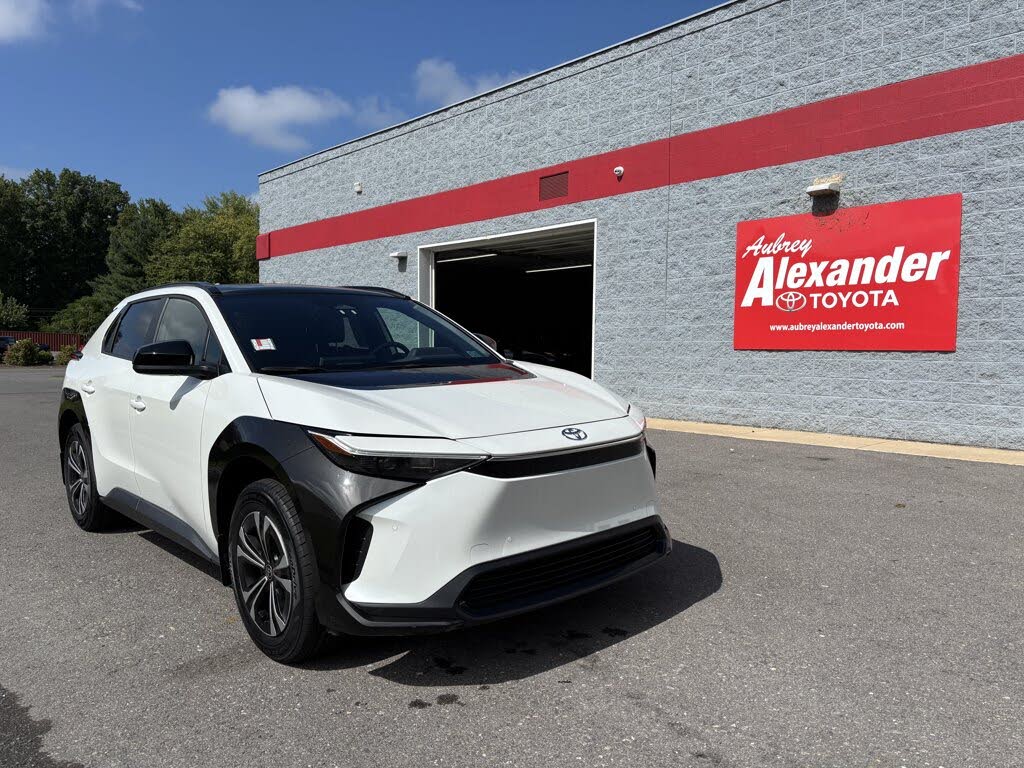 2024 Toyota bZ4X Limited