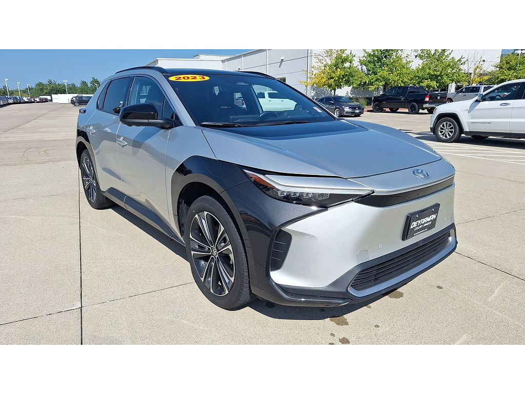 2023 Toyota bZ4X XLE