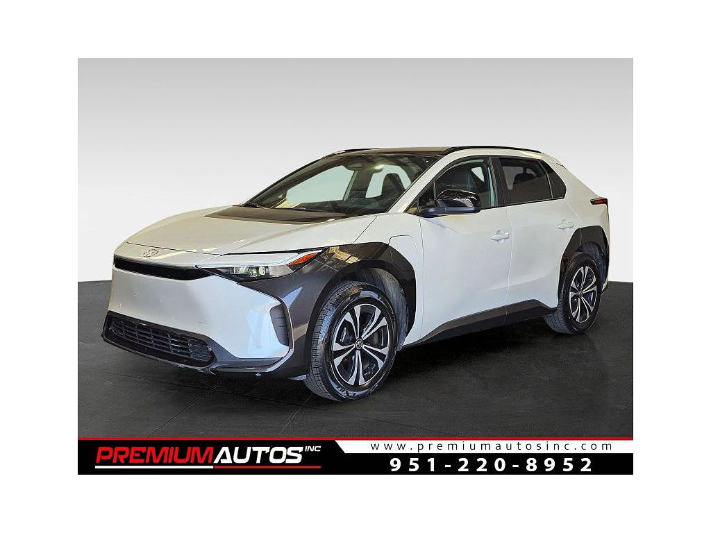 2024 Toyota bZ4X photo 1