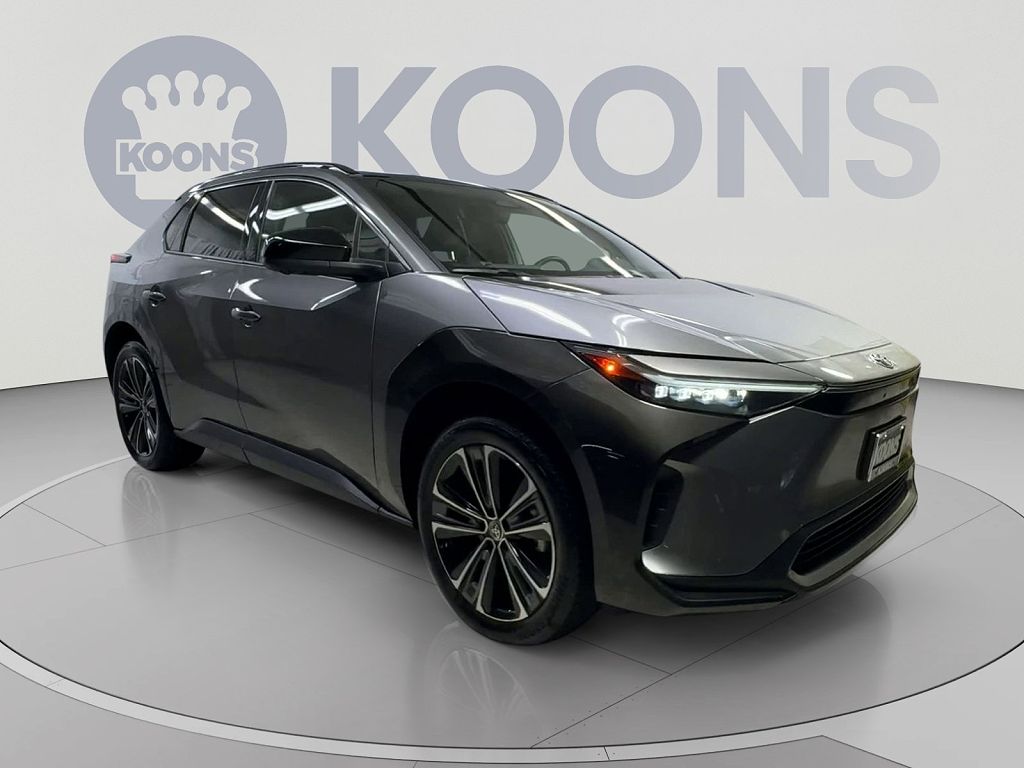 2023 Toyota bZ4X XLE