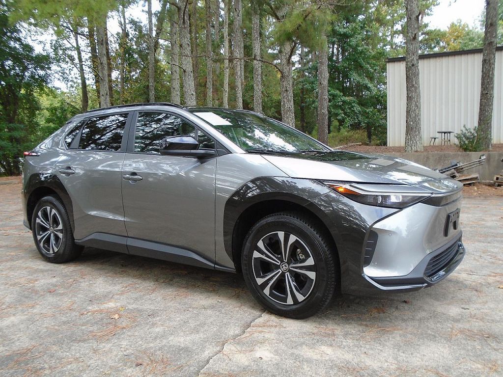 2023 Toyota bZ4X Limited