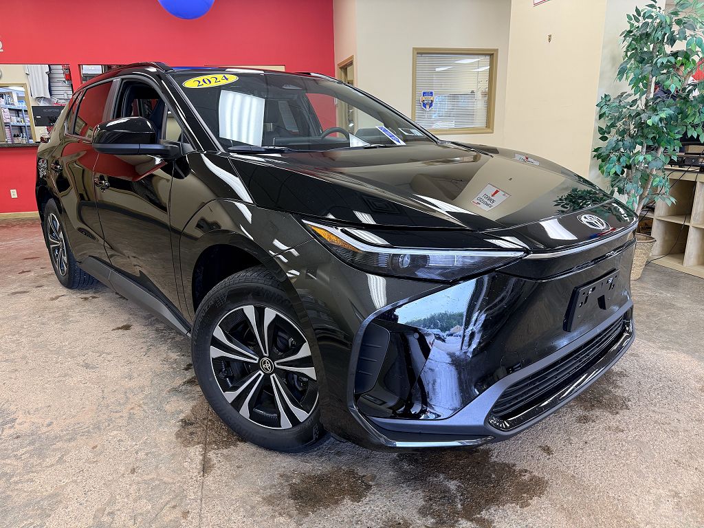2024 Toyota bZ4X XLE