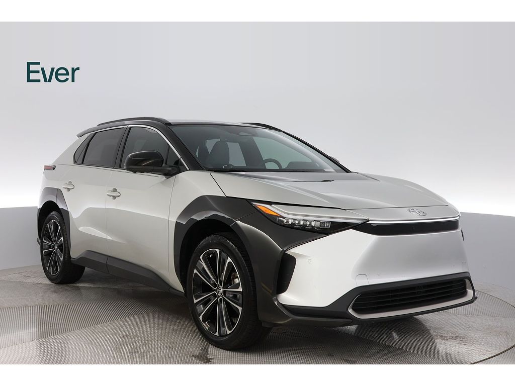 2024 Toyota bZ4X XLE