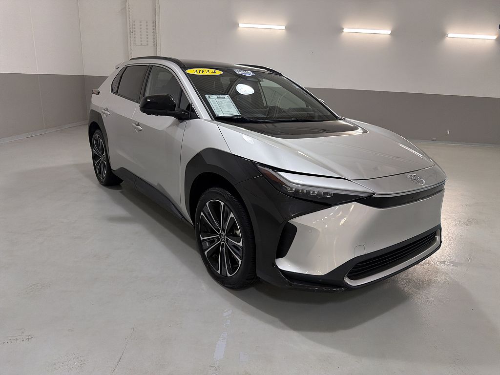 2024 Toyota bZ4X XLE