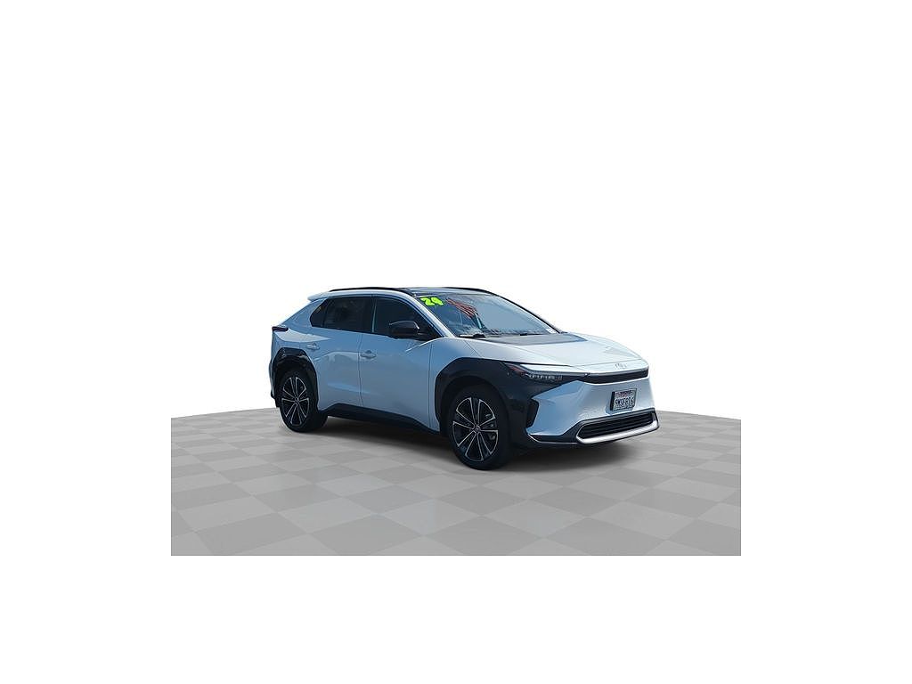 2024 Toyota bZ4X photo 1